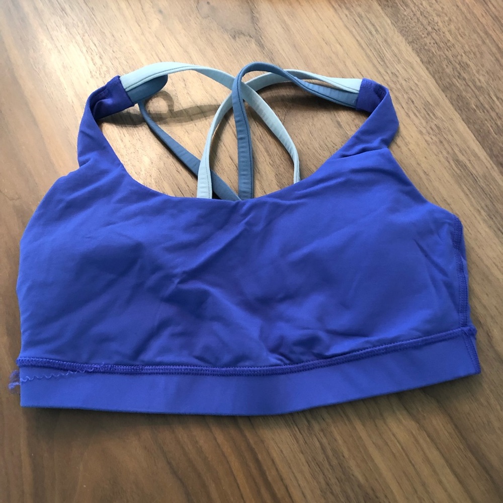 Lululemon sports bras